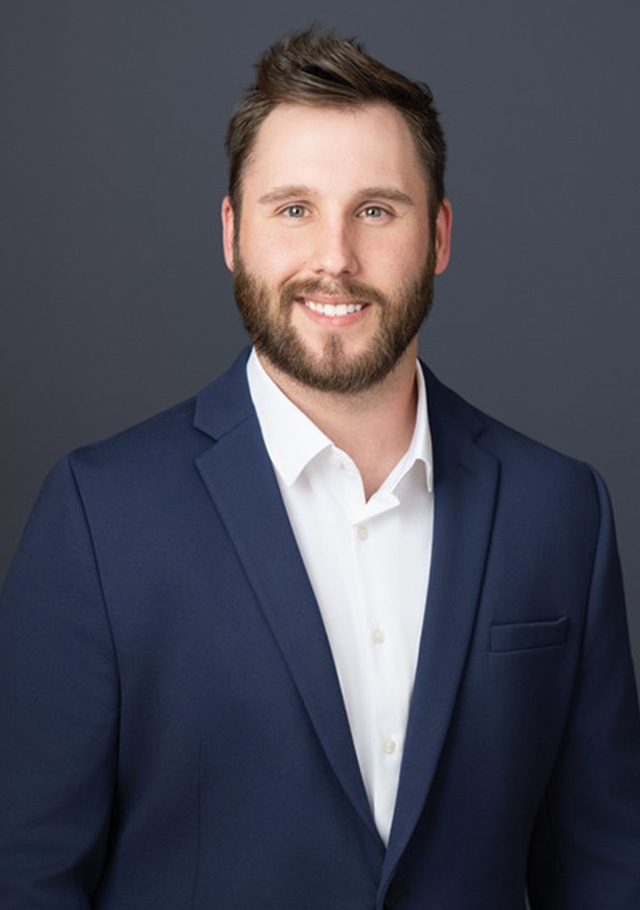 astrong-cpa-headshots-jennifer